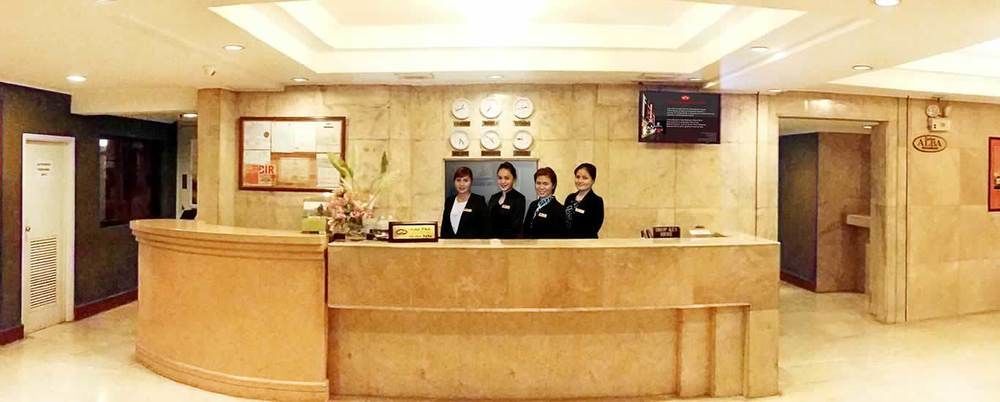 Cherry Blossoms Hotel Manila Kültér fotó